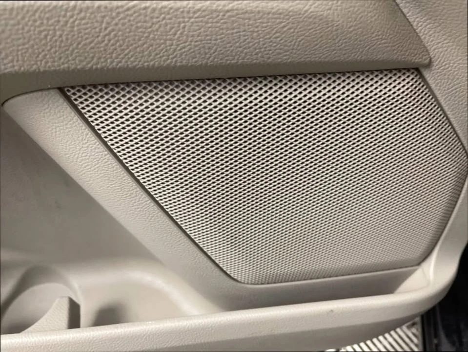2017 Ford Fusion 2nd Gen - Image 16 of 19