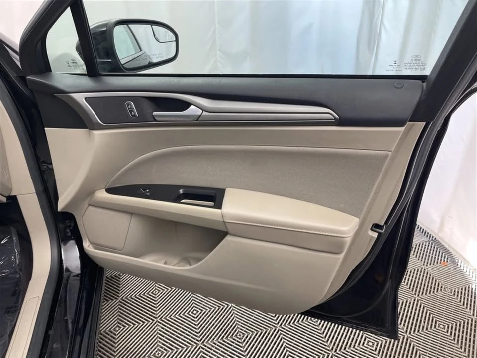 2017 Ford Fusion 2nd Gen - Image 19 of 19