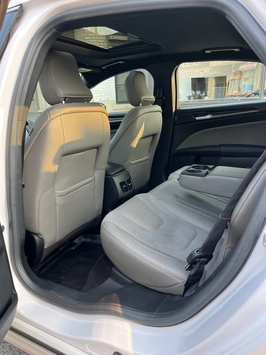 2017 Ford Fusion 2nd Gen - Image 15 of 20