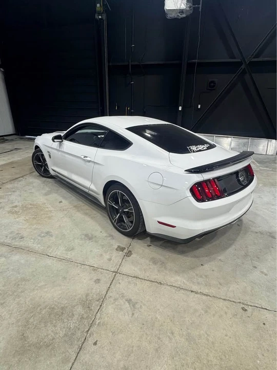 2017 Ford GT 2nd Gen - Image 2 of 8