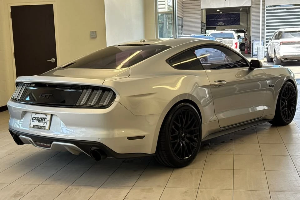 2017 Ford S550 Mustang GT - Image 3 of 18