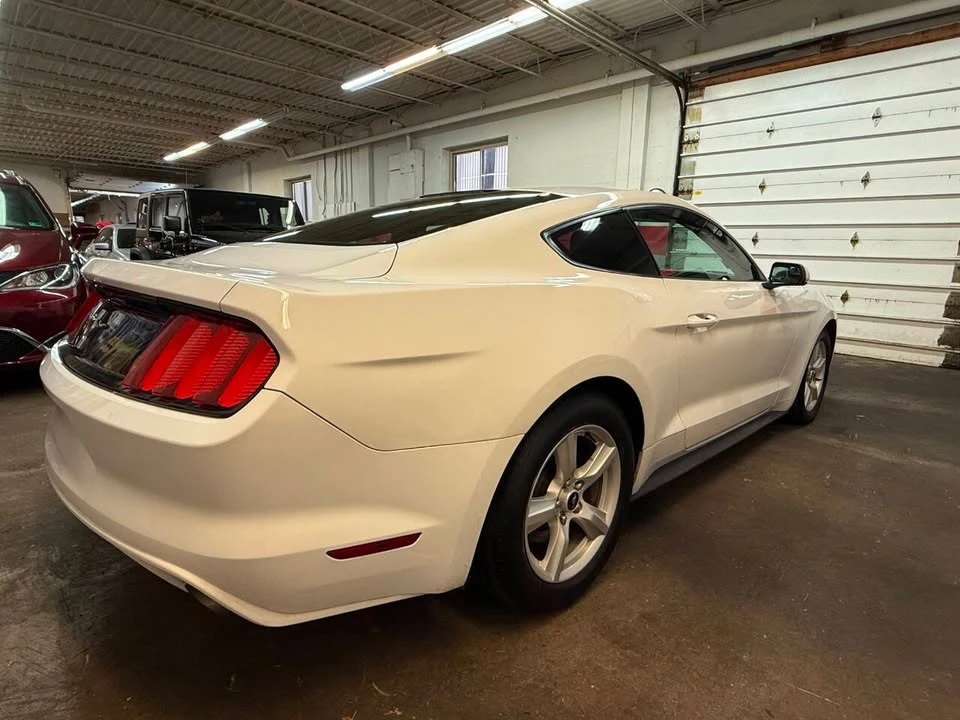2017 Ford S550 Mustang - Image 6 of 20
