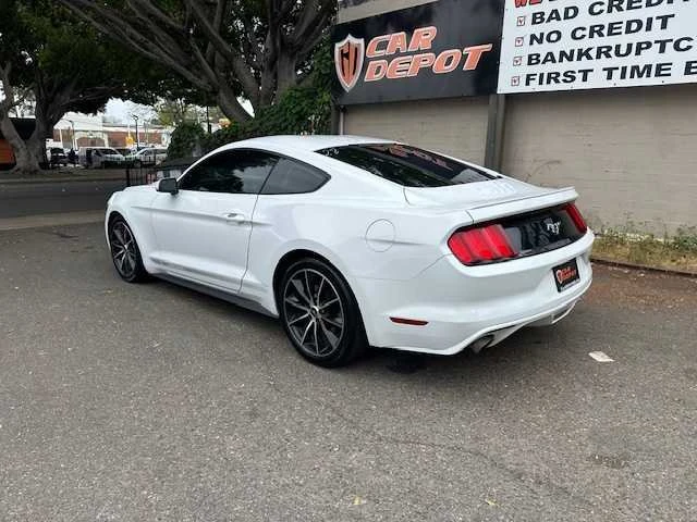 2017 Ford S550 Mustang - Image 7 of 18