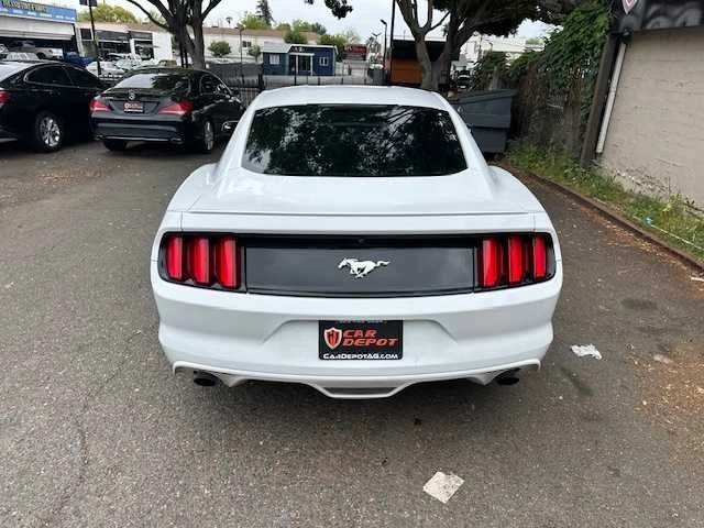 2017 Ford S550 Mustang - Image 9 of 18