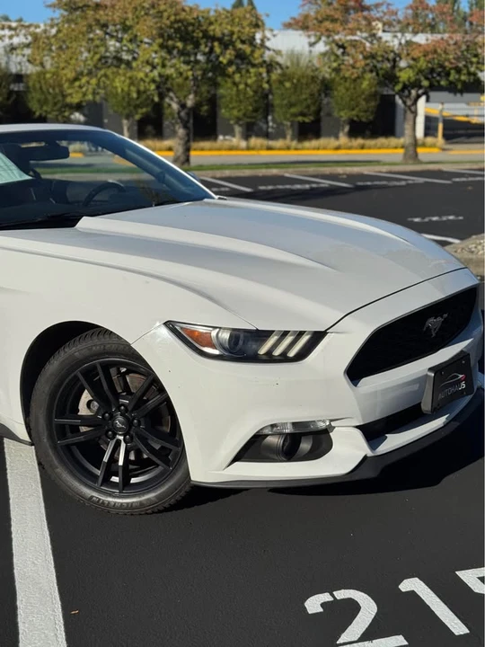 2017 Ford S550 Mustang - Image 2 of 12