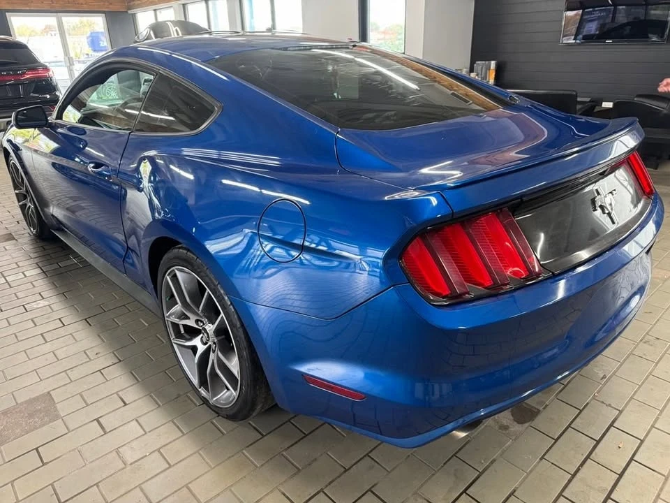 2017 Ford S550 Mustang - Image 2 of 20