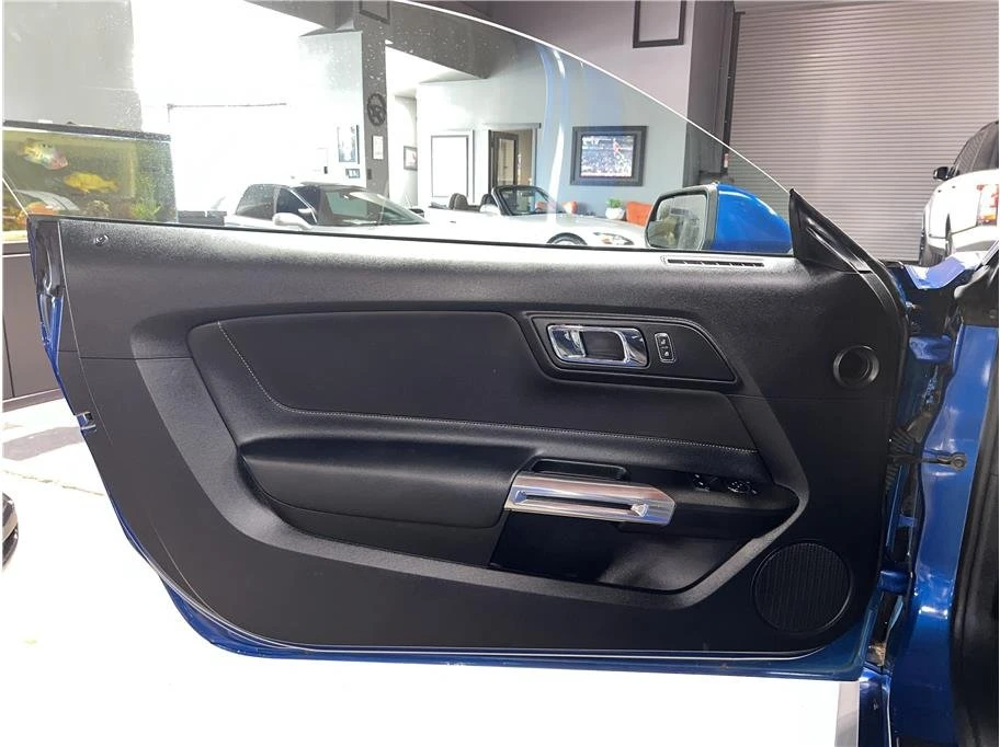 2017 Ford S550 Mustang - Image 8 of 19