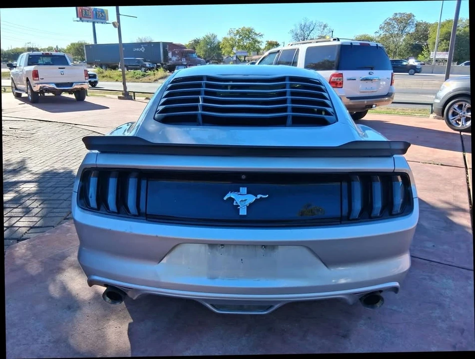 2017 Ford S550 Mustang - Image 6 of 11