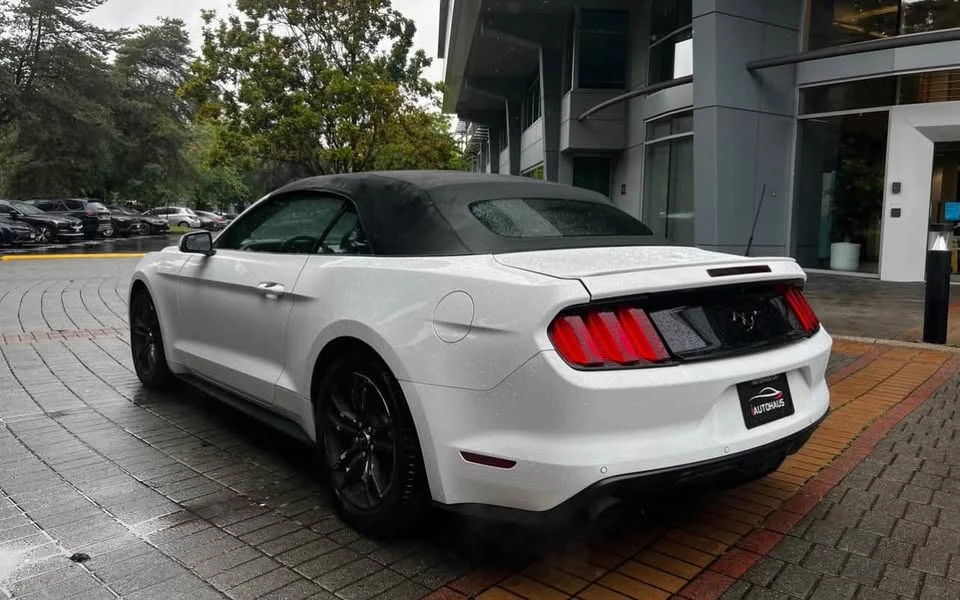 2017 Ford S550 Mustang - Image 7 of 19