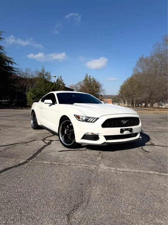 2017 Ford S550 Mustang - Image 4 of 17