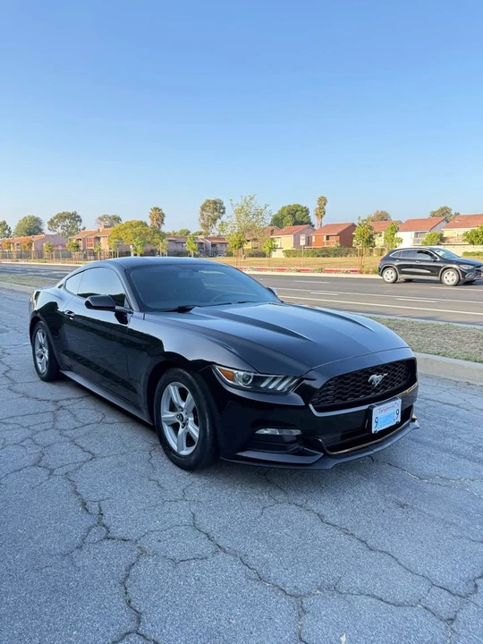 2017 Ford S550 Mustang - Image 2 of 9