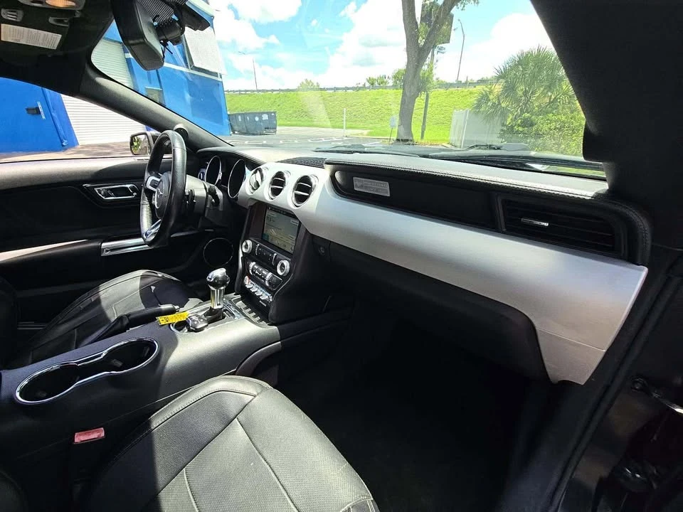 2017 Ford S550 Mustang - Image 7 of 11