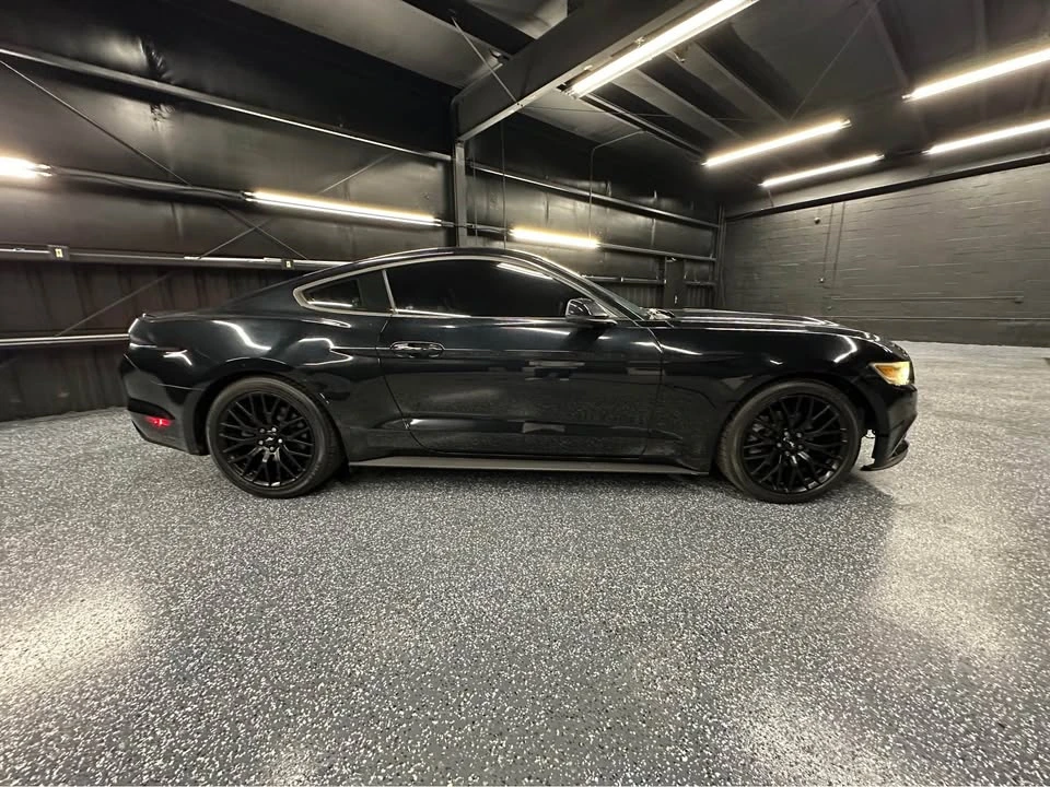 2017 Ford S550 Mustang - Image 2 of 9
