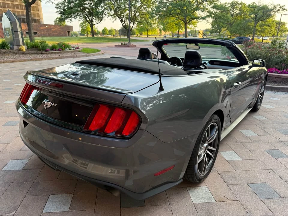 2017 Ford S550 Mustang - Image 6 of 20