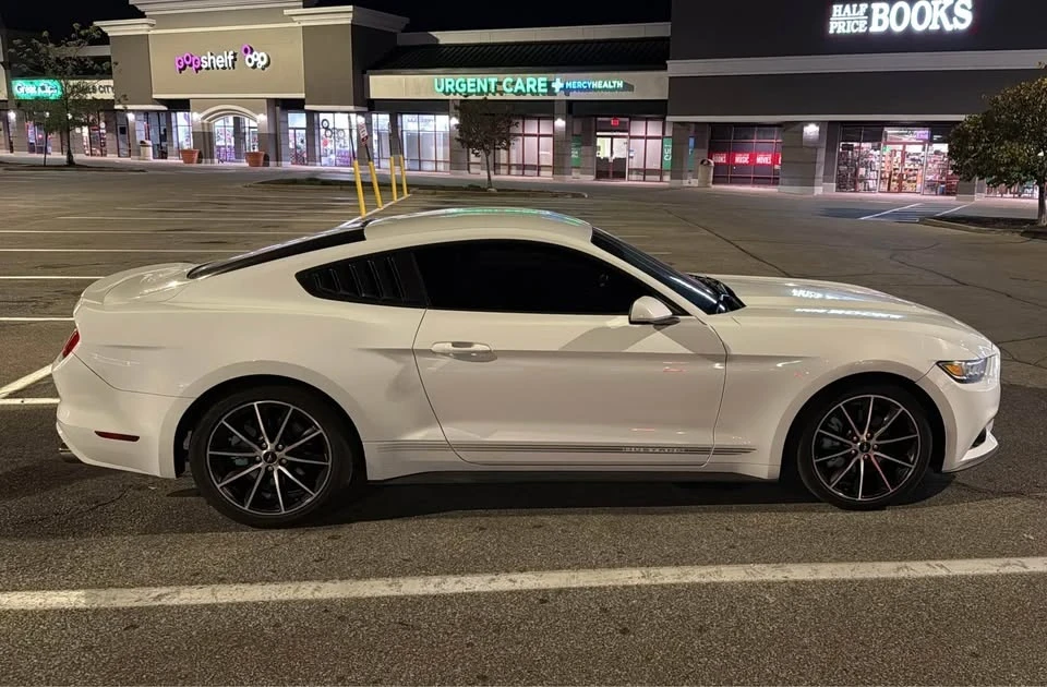 2017 Ford S550 Mustang - Image 3 of 4