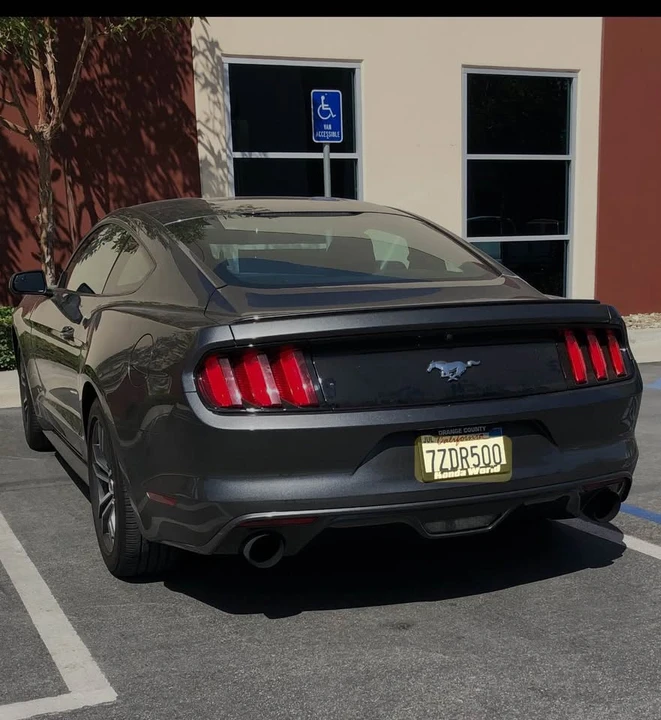 2017 Ford S550 Mustang - Image 2 of 2