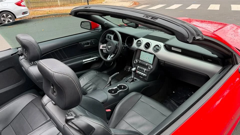 2017 Ford S550 Mustang - Image 12 of 19