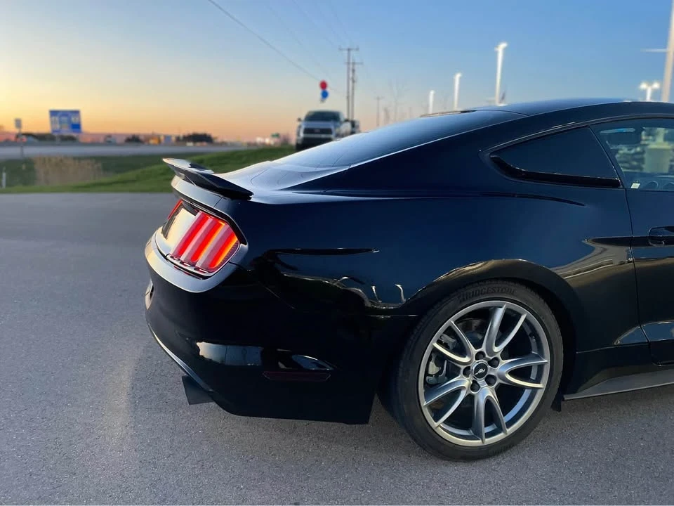 2017 Ford S550 Mustang - Image 2 of 19
