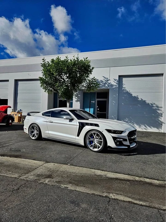 2017 Ford S550 Mustang - Image 3 of 3