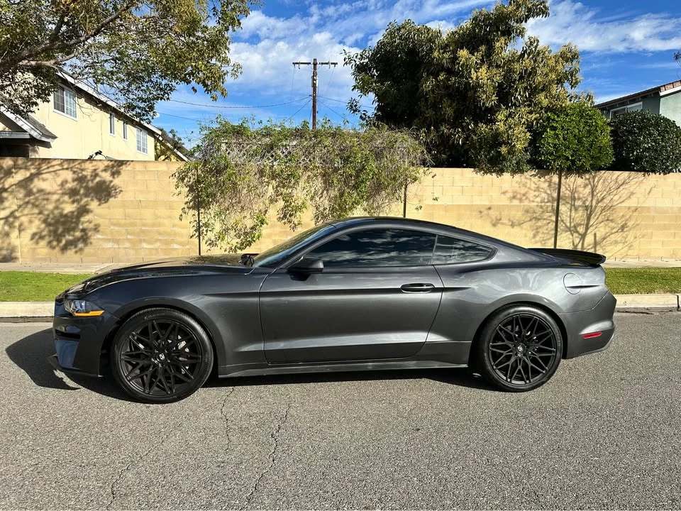 2017 Ford S550 Mustang - Image 5 of 12