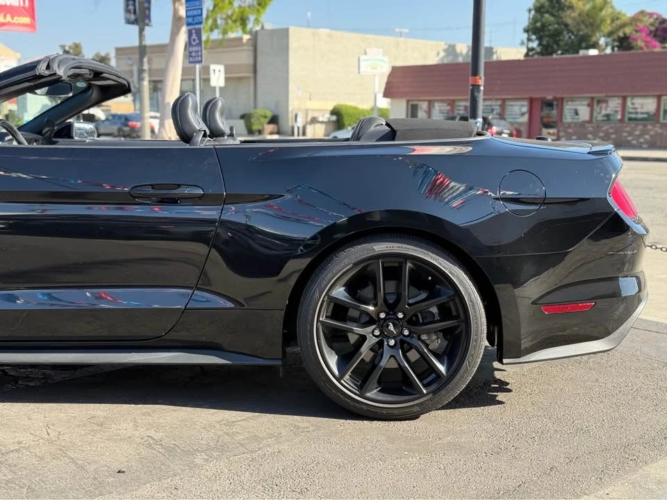 2017 Ford S550 Mustang - Image 7 of 20