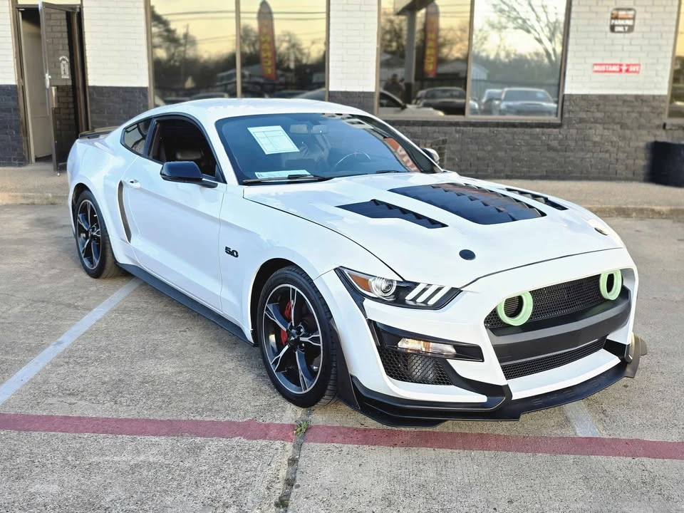 2017 Ford S550 Mustang - Image 2 of 19