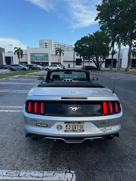 2017 Ford S550 Mustang - Image 2 of 19