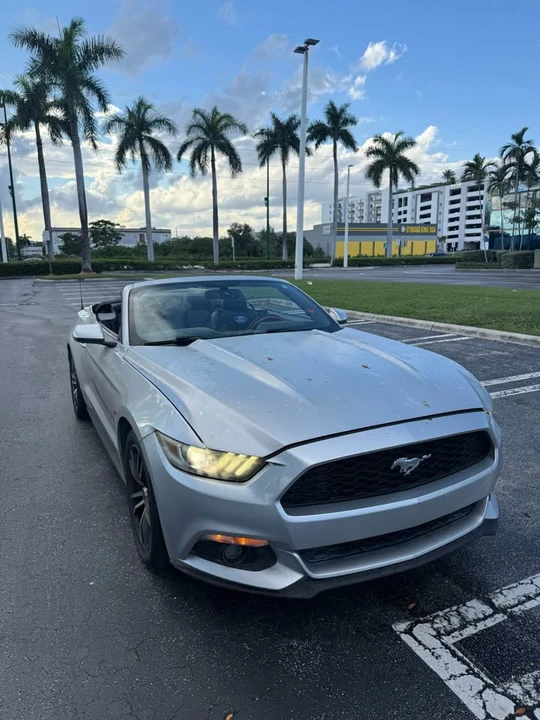2017 Ford S550 Mustang - Image 7 of 19