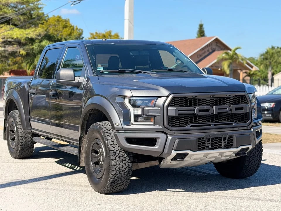 2017 Ford F-150 Raptor 13th Gen - Image 4 of 10
