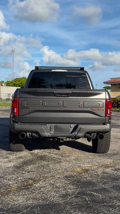 2017 Ford F-150 Raptor 13th Gen - Image 8 of 19