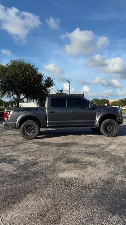 2017 Ford F-150 Raptor 13th Gen - Image 6 of 19