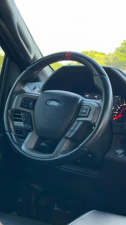2017 Ford F-150 Raptor 13th Gen - Image 2 of 19