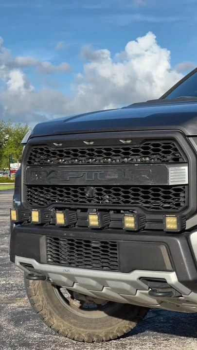 2017 Ford F-150 Raptor 13th Gen - Image 16 of 19