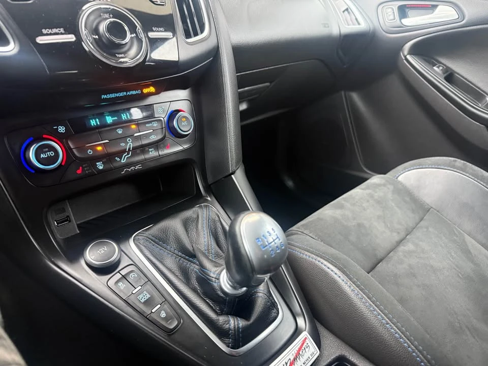 2017 Ford Focus RS 3rd Gen - Image 16 of 16