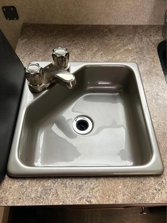 2017 Forest River - Image 10 of 17