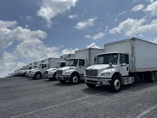 2017 Freightliner - Image 12 of 13