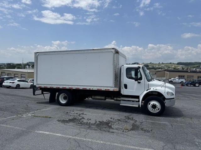 2017 Freightliner - Image 4 of 13