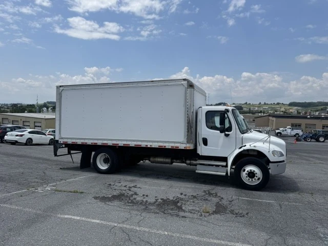 2017 Freightliner - Image 4 of 13