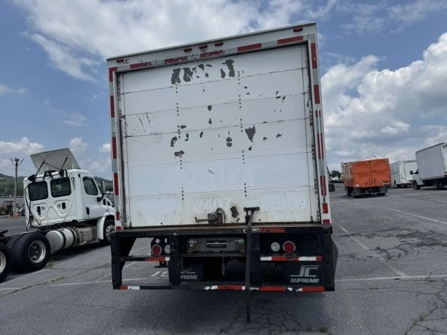 2017 Freightliner - Image 6 of 13