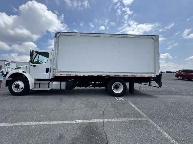 2017 Freightliner - Image 8 of 13