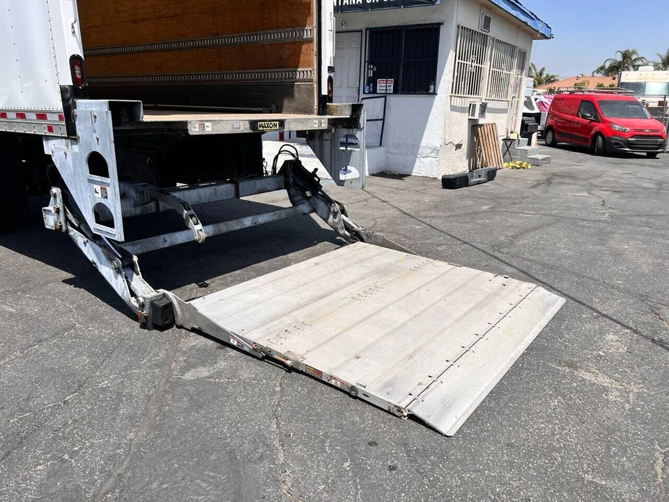 2017 Freightliner - Image 16 of 21