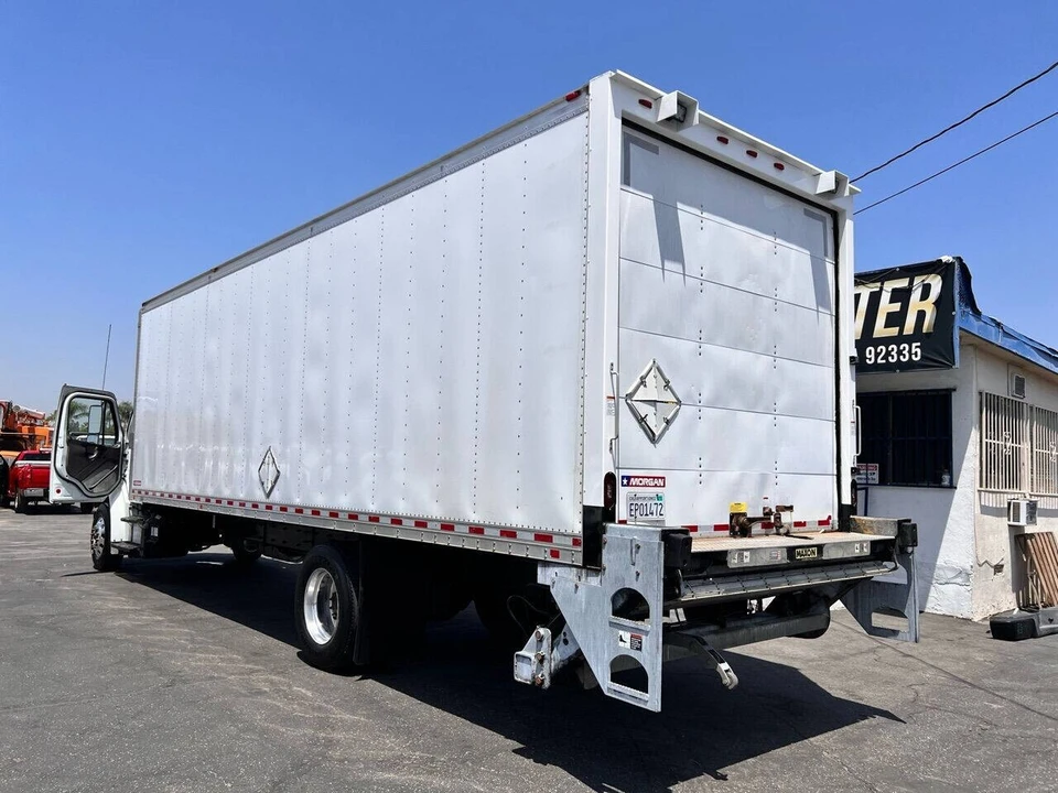 2017 Freightliner - Image 20 of 21