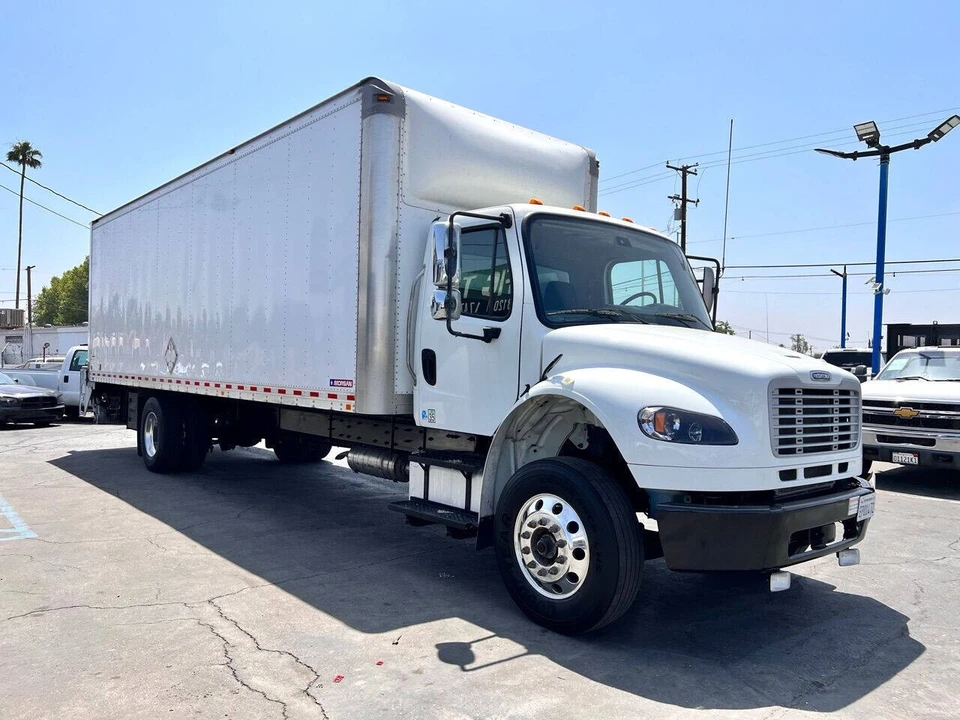 2017 Freightliner - Image 3 of 21