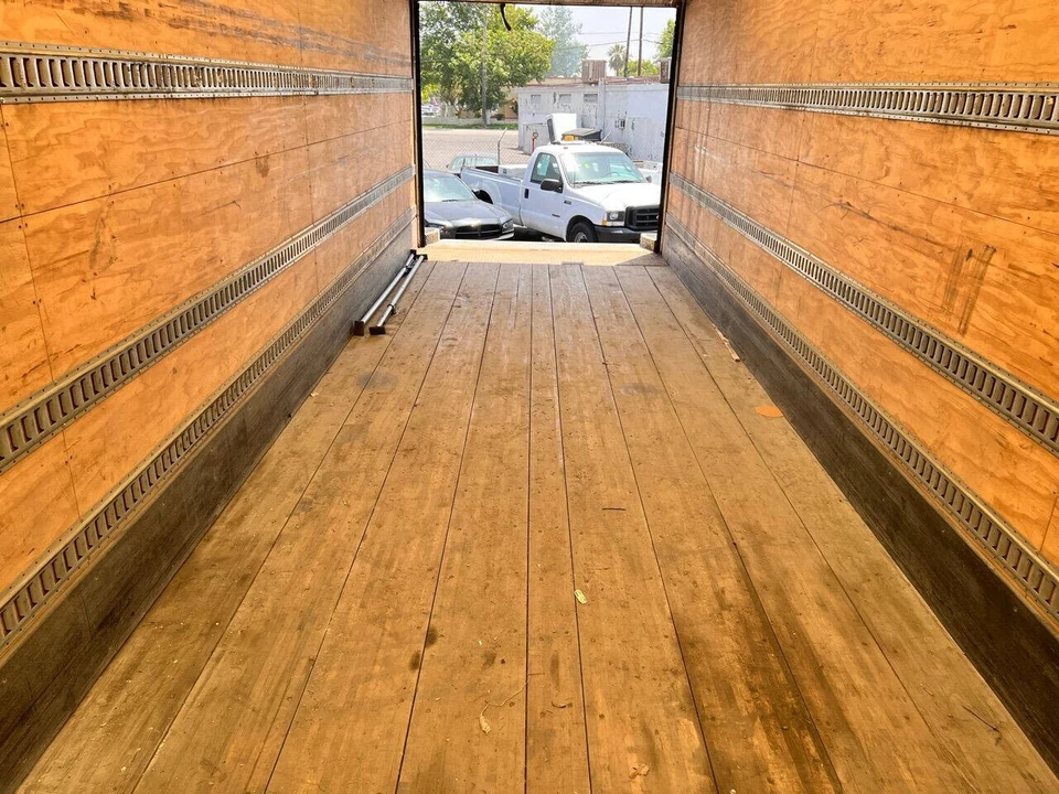2017 Freightliner - Image 12 of 21