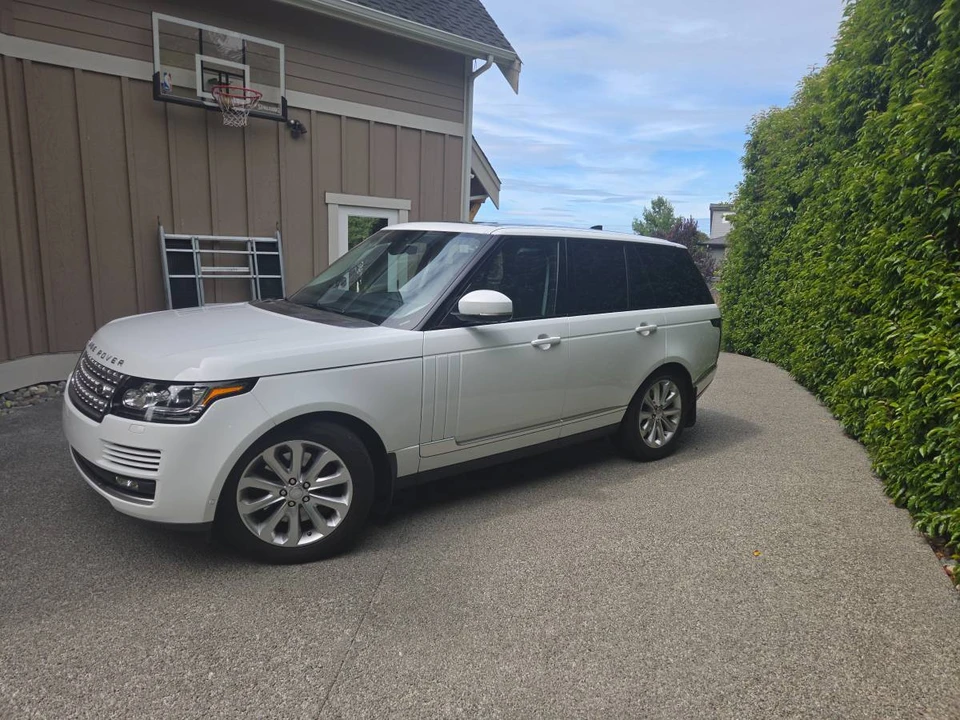 2017 Land Rover Range Rover L405 - Image 7 of 13