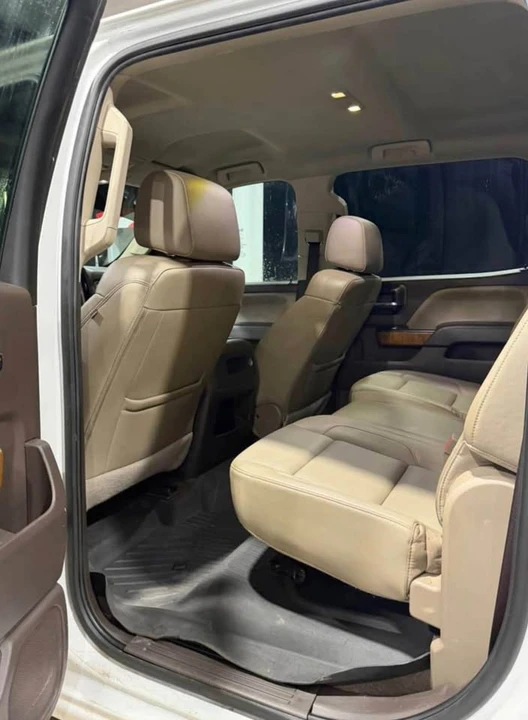 2017 GMC Sierra 4th Gen - Image 4 of 8