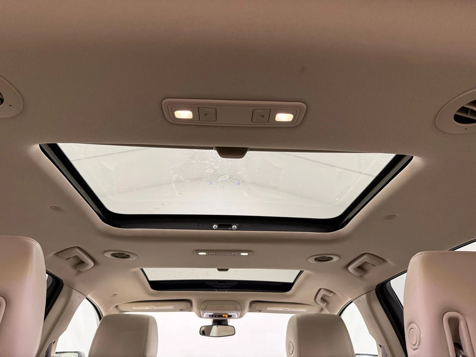 2017 GMC Acadia - Image 8 of 21