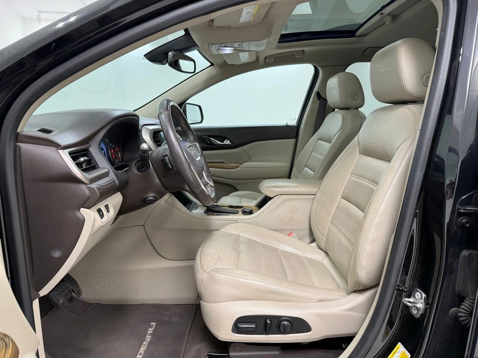 2017 GMC Acadia - Image 12 of 21
