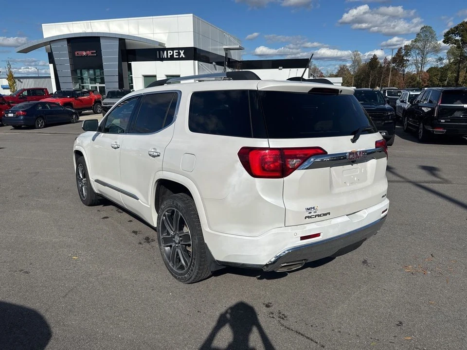 2017 GMC Acadia - Image 3 of 12