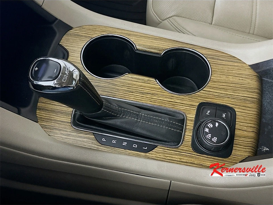 2017 GMC Acadia - Image 16 of 21